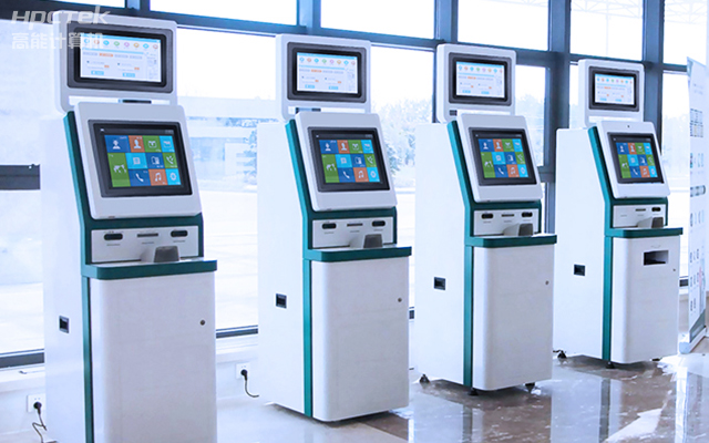 工控一体机在医疗自助终端中起着什么作用?(图1) 工控一体机在医疗自助终端中起着什么作用?(图1)